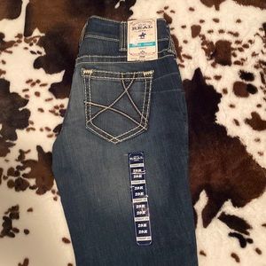New ariat mid rise straight jeans